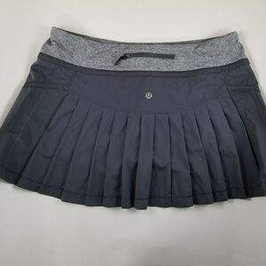 Lululemon Athletica Charcoal and Light Gray Mini Skirt